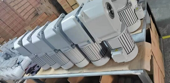 SZG30F-400W-200S-B-K-F-J直角減速機帶電機 直角中空軸剎車減速機