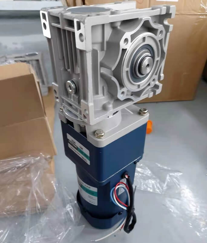大速比減速機_慢速24V直流無刷直角減速機 蘇州邁傳直角減速機