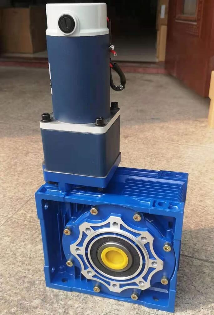立式大速比減速機_慢速24V直流無刷直角減速機 蘇州邁傳直角減速機