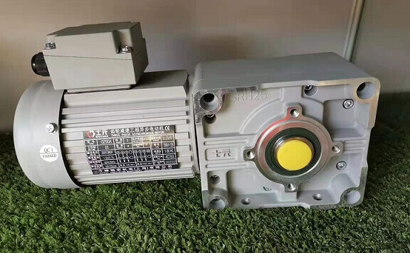 SRH35準雙曲面直交軸減速機-士元直角減速機