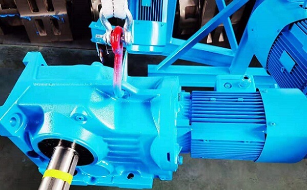 直交軸減速機(jī)電機(jī) -邁傳減速機(jī)