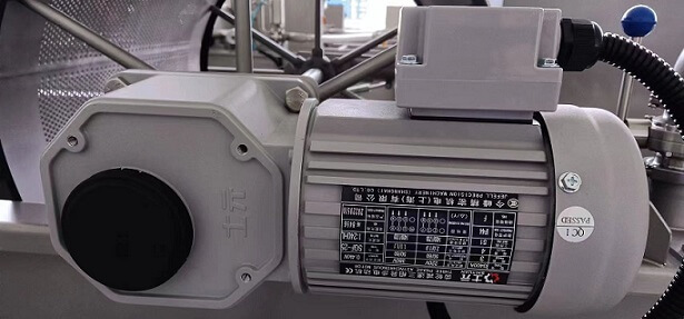 370w直交軸減速三相異步電機(jī) 士元直角減速機(jī) 應(yīng)用領(lǐng)域廣