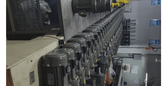 士元臥式電機(jī)減速機(jī)GH32-750-50-S-G3 庫(kù)存供應(yīng)