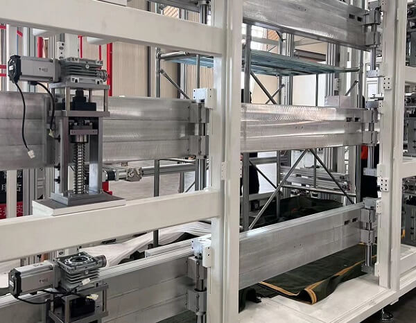 中空蝸輪減速機(jī)配伺服在太陽(yáng)能光伏設(shè)備上的應(yīng)用